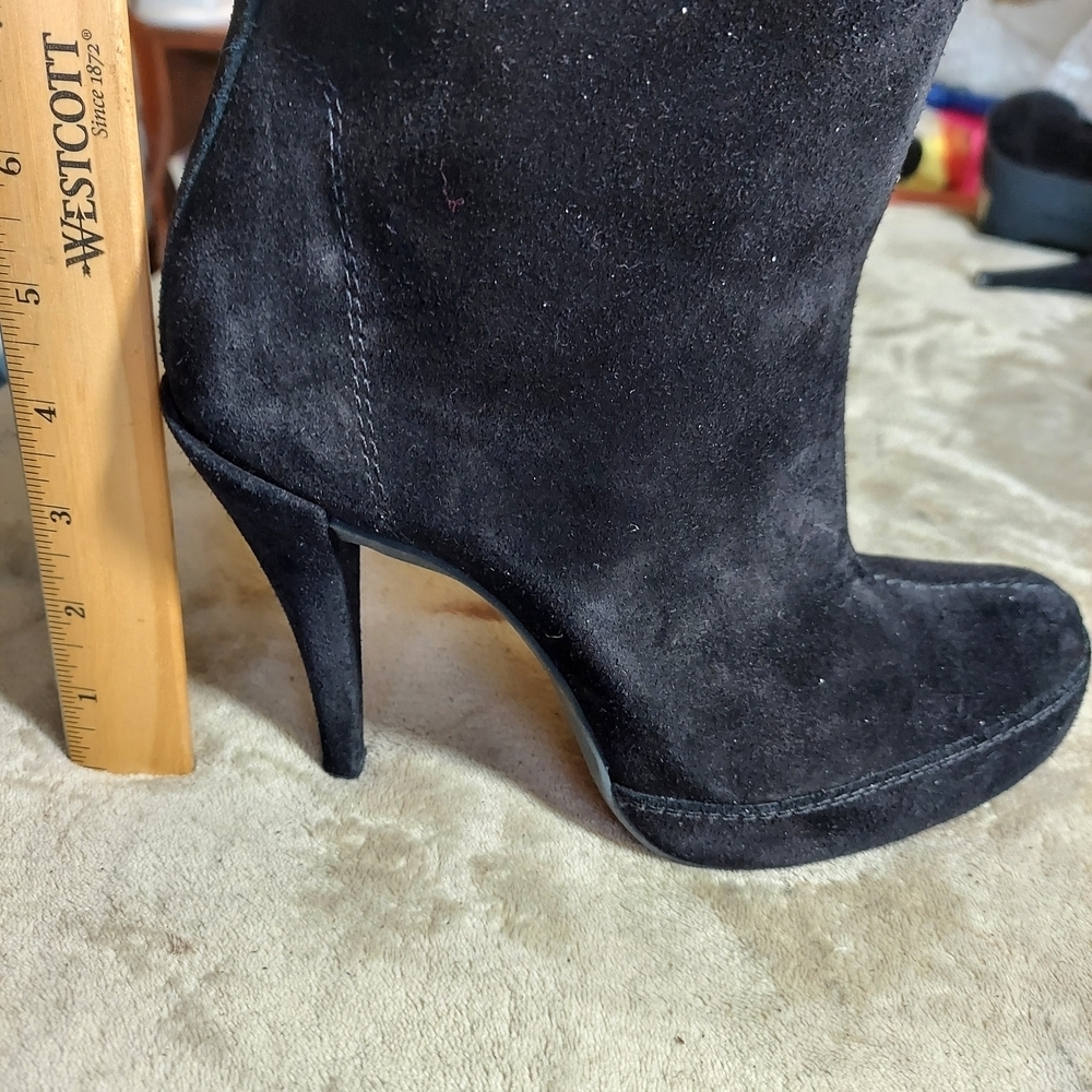Pedro García Black Suede Knee-High Platform Stilletto Heel Boots - Picture 11 of 16